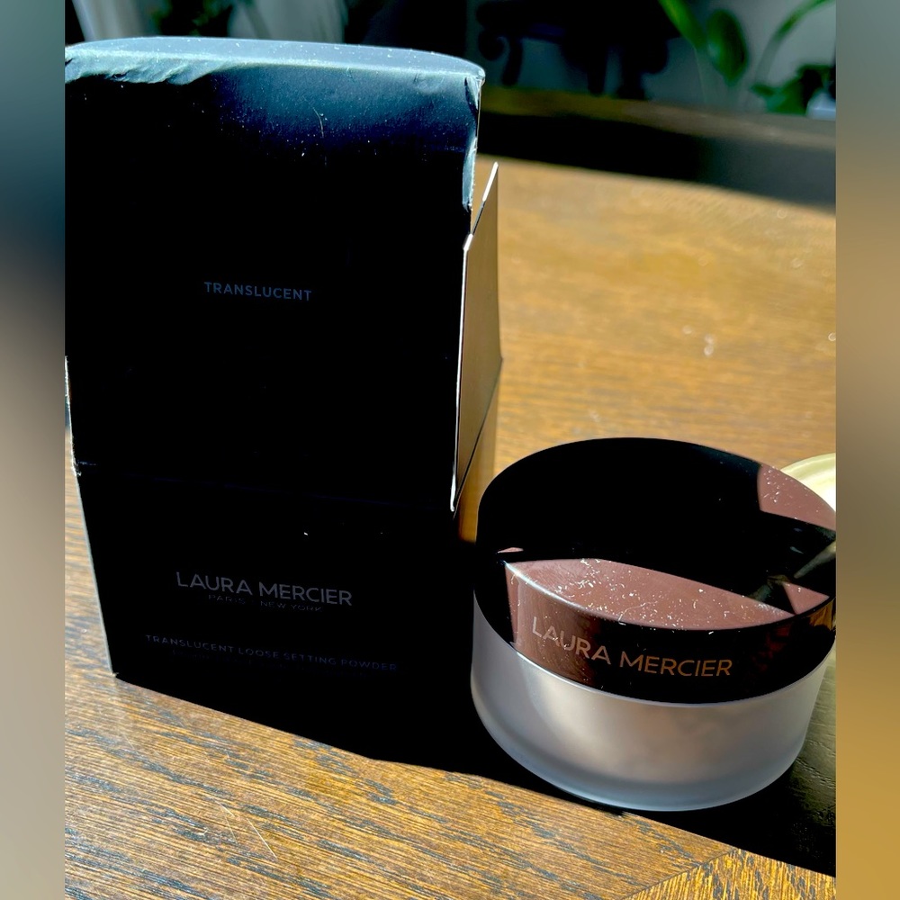 NIB LAURA MERCIER TRANSLUCENT LOOSE SETTING POWDER TRANSPARENTE never Used